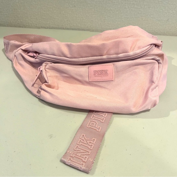 PINK Victoria's Secret Handbags - Pink belt bags Médium Súper Nice